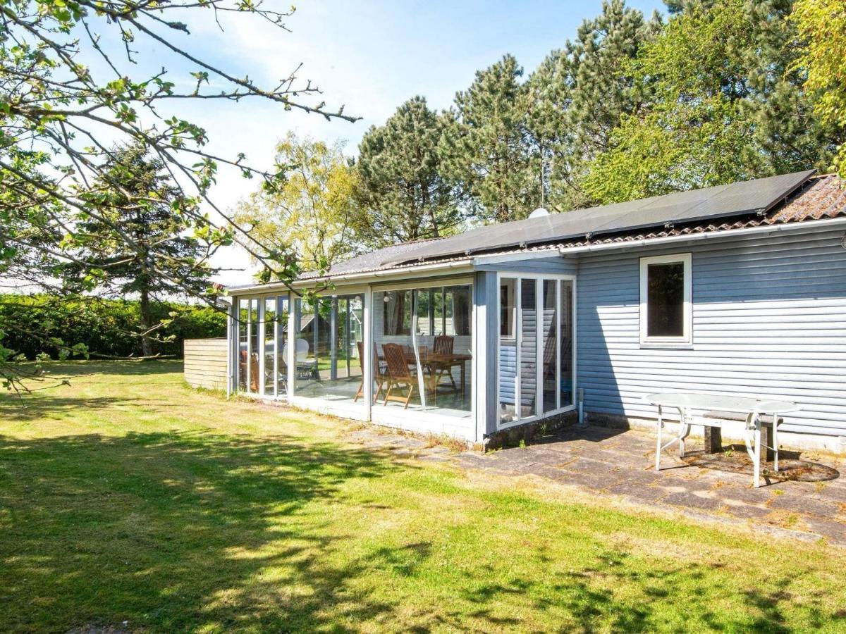 5 Person Holiday Home In Odder Exterior foto